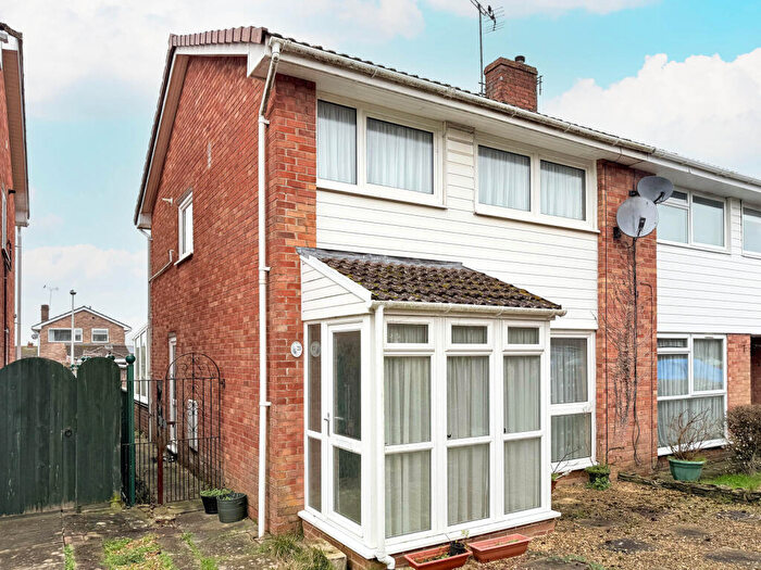 3 Bedroom Semi-Detached House For Sale In Nightingale Gardens, Nailsea, Bristol, BS48