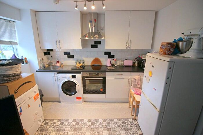 1 Bedroom Flat To Rent In Jack Clow Road, London, E15