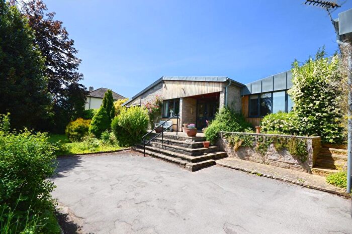 4 Bedroom Bungalow For Sale In , Stockwood Vale, Keynsham, Bristol, BS31