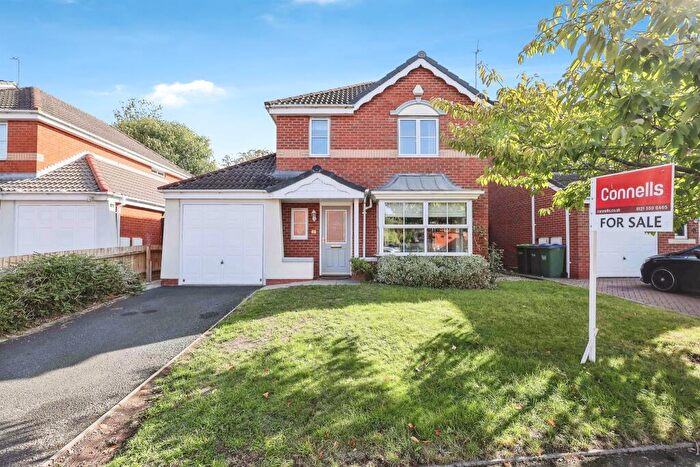 4 Bedroom Detached House For Sale In Manson Drive, Cradley Heath, B64