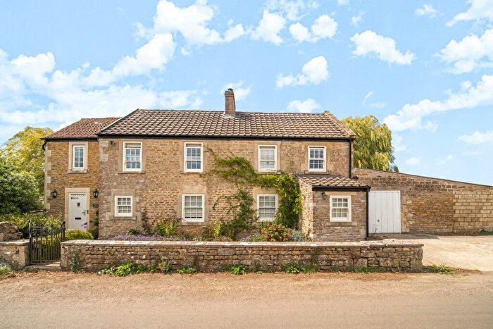 5 Bedroom Detached House For Sale In Hemington, Radstock, BA3