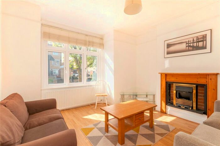 4 Bedroom Terraced House To Rent In Church Lane, London, SW17