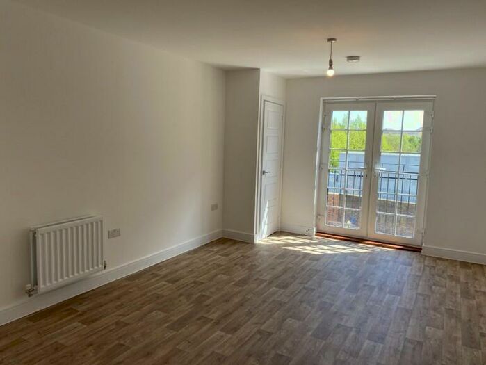 1 Bedroom Flat To Rent In Springfield Place, Balston Road, Maidstone, Kent, ME14