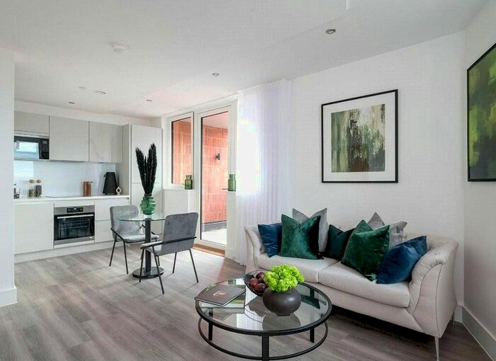 2 Bedroom Flat To Rent In Ashwell House, Merrick Road, Southall, UB2