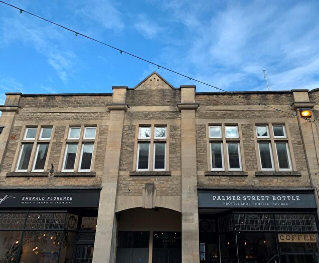 2 Bedroom Flat To Rent In Palmer Street, Frome, BA11