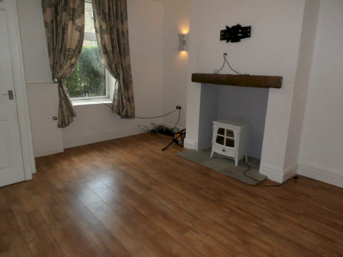 2 Bedroom End Of Terrace House To Rent In Livesey Branch Road, BB2