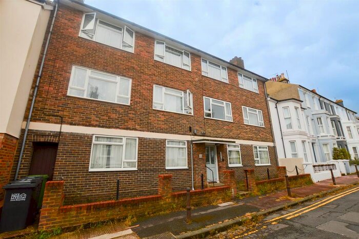 1 Bedroom Flat To Rent In York Road, Eastbourne, BN21