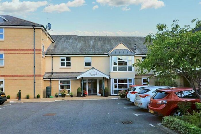 2 Bedroom Apartment For Sale In Townsend Court, Malmesbury, SN16