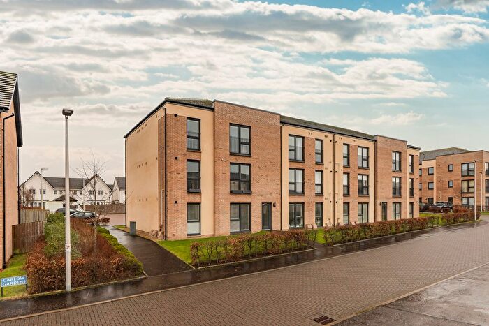 2 Bedroom Flat For Sale In / Carlow Gardens, South Queensferry, EH30