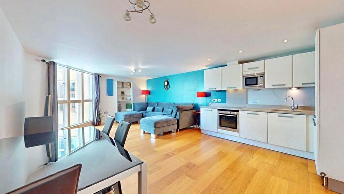 2 Bedroom Flat For Sale In Water Garden Square, Canada Water, London, SE16