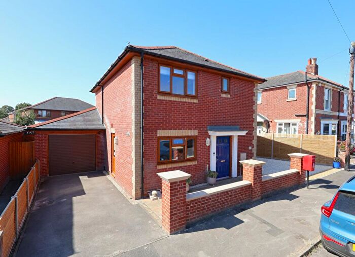 3 Bedroom Detached House For Sale In Knox Road, Havant, PO9