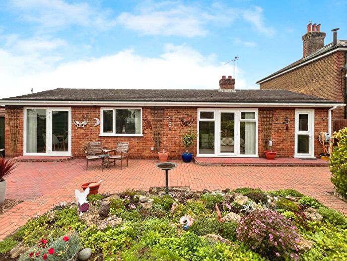 3 Bedroom Detached Bungalow For Sale In Pickering Street, Maidstone, ME15