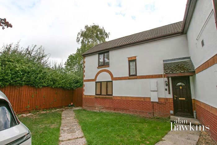 2 Bedroom Semi Detached House To Rent In Badger Close, Royal Wootton Bassett, Swindon, Wiltshire, SN4