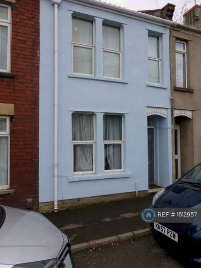 2 Bedroom Terraced House To Rent In Birdwell Road, Long Ashton, Bristol, BS41