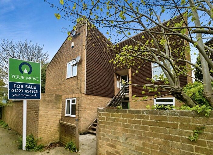 4 Bedroom Maisonette For Sale In Gillon Mews, Canterbury, Kent, CT1