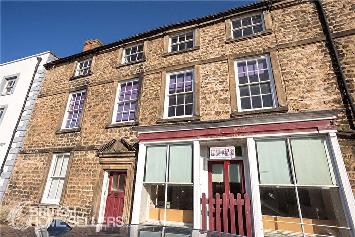 6 Bedroom Terraced House For Sale In North Green, Staindrop, Darlington, Durham, DL2