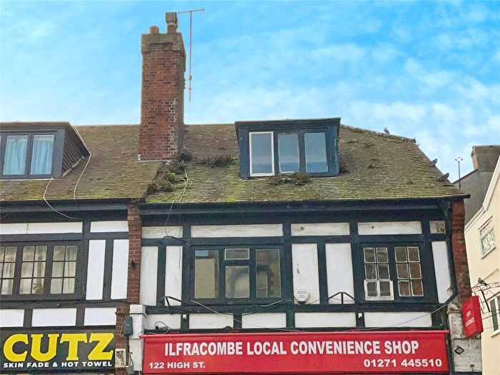 3 Bedroom Flat For Sale In High Street, Ilfracombe, Devon, EX34