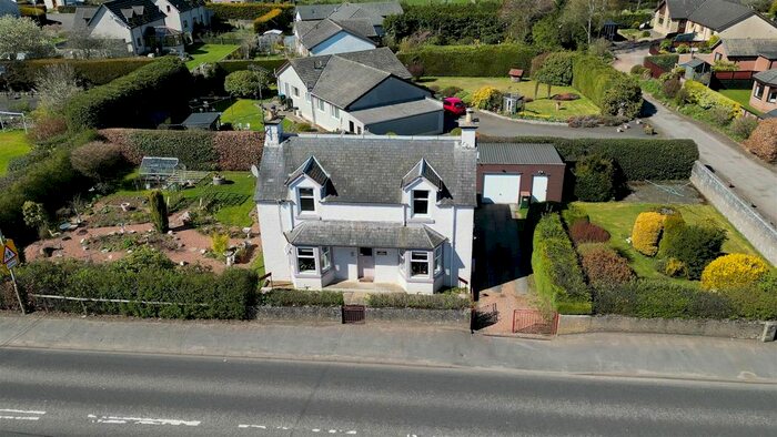 3 Bedroom Property For Sale In Main Street, Balbeggie, Perth, PH2