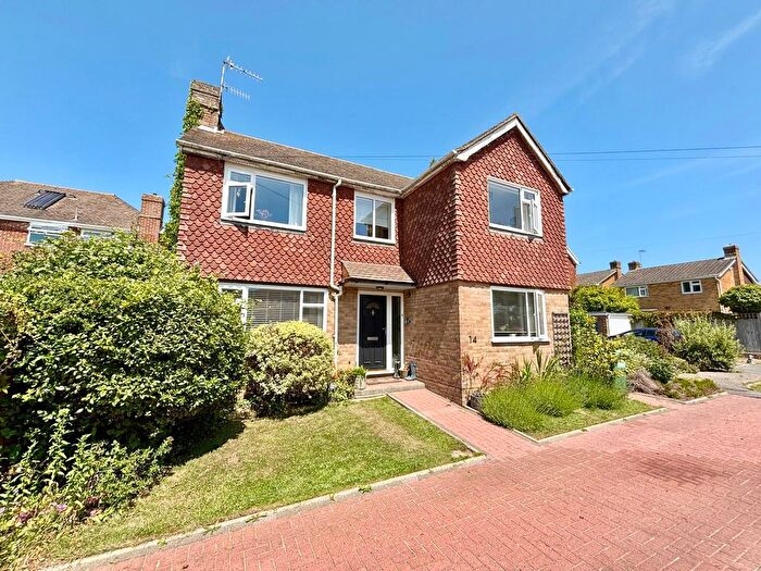 4 Bedroom Detached House For Sale In Warnham Gardens, Bexhill-On-Sea, TN39
