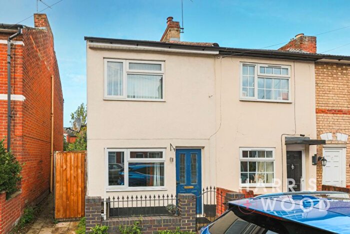 3 Bedroom End Of Terrace House For Sale In Charles Street, Colchester, Essex, CO1