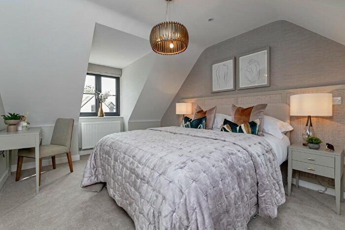 4 Bedroom Detached House For Sale In Summer Haus, Spring Lane, MK43