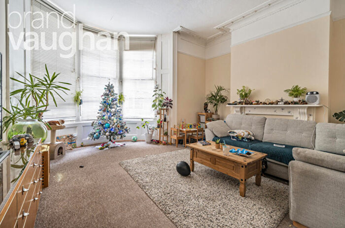 1 Bedroom Flat To Rent In Cavendish Place, Brighton, East Sussex, BN1