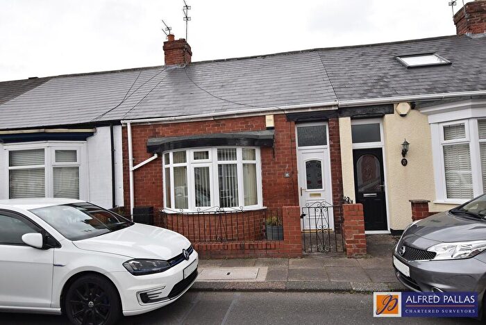2 Bedroom Terraced Bungalow For Sale In Dent Street, Fulwell, SR6