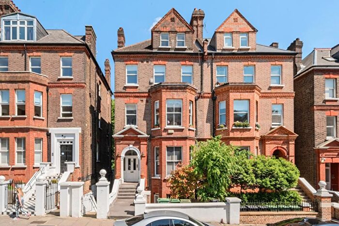 2 Bedroom Flat To Rent In Frognal, London, NW3