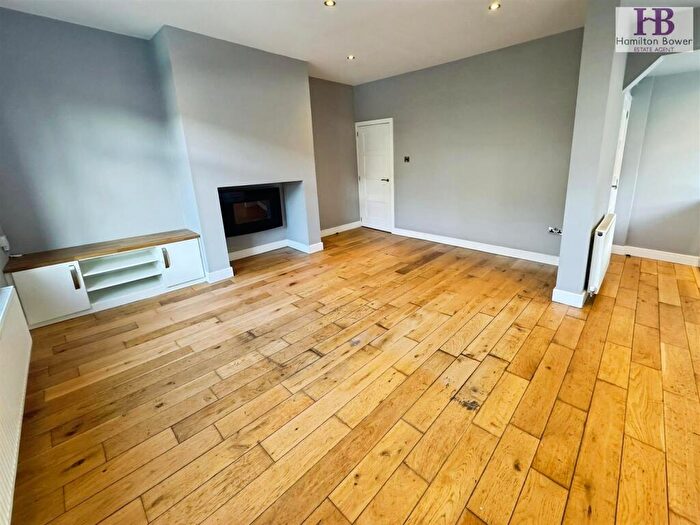 2 Bedroom End Of Terrace House To Rent In Albert Road, Queensbury, Bradford, BD13