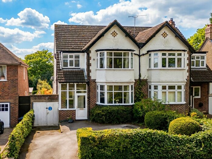 3 Bedroom Semi Detached House For Sale In Tixall Road, Hall Green, B28