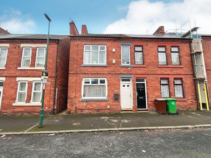 3 Bedroom End Of Terrace House For Sale In Minerva Street, Nottingham, NG6