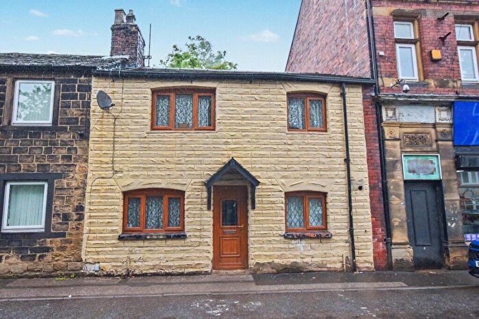 2 Bedroom Terraced House For Sale In Cross Lane, Farnley, Leeds, West Yorkshire, LS12