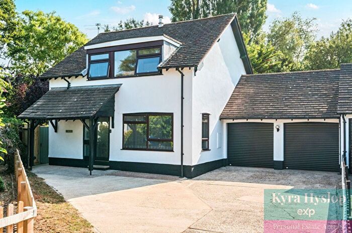 3 Bedroom Detached House For Sale In Stoneylands, Rockbeare, Exeter, EX5