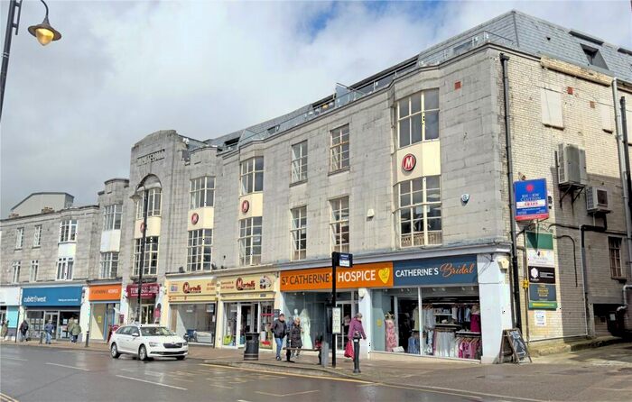 1 Bedroom Penthouse To Rent In East Grinstead, RH19