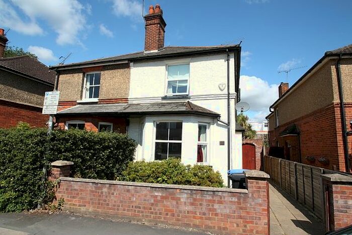 3 Bedroom Semi-Detached House To Rent In York Road, Woking, GU22