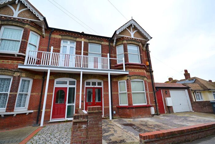 2 Bedroom Flat To Rent In Northdown Park Road, Margate, CT9