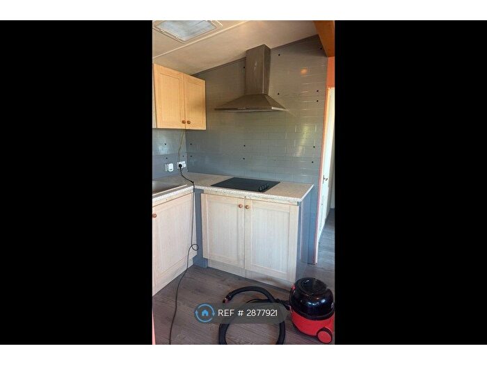 2 Bedroom Mobile/park Home To Rent In Small Lode, Wisbech, PE14