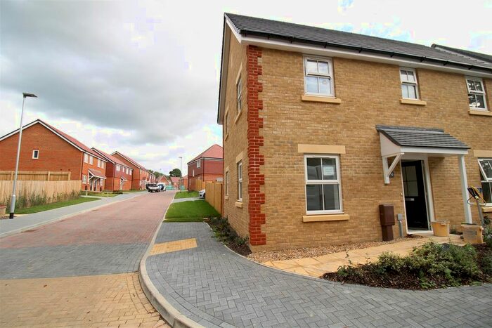 3 Bedroom Detached House To Rent In Billsborough Lane, Fontwell, Arundel, BN18