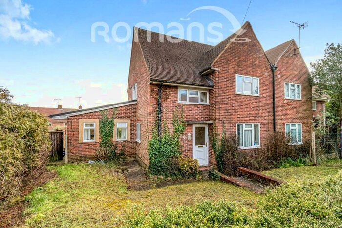 5 Bedroom Semi-Detached House To Rent In Stanmore, Winchester, SO22