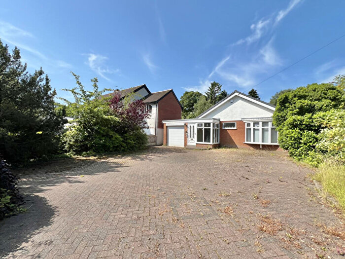 2 Bedroom Bungalow For Sale In Carr Close, Hambleton, FY6