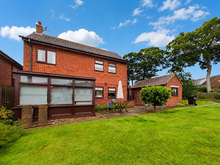 3 Bedroom Detached House For Sale In Pannett Way, Whitby, YO21