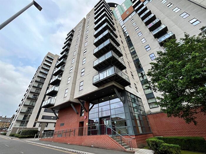 1 Bedroom Flat To Rent In Jefferson Place, Greenquarter, M4