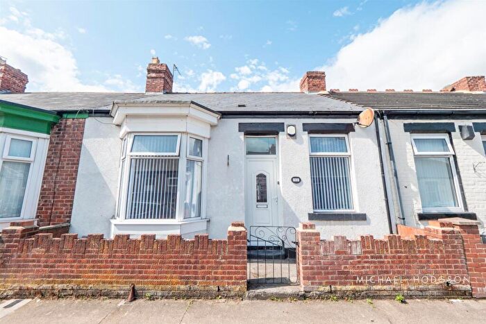 3 Bedroom Cottage For Sale In Erith Terrace, St Gabriels, Sunderland, SR4