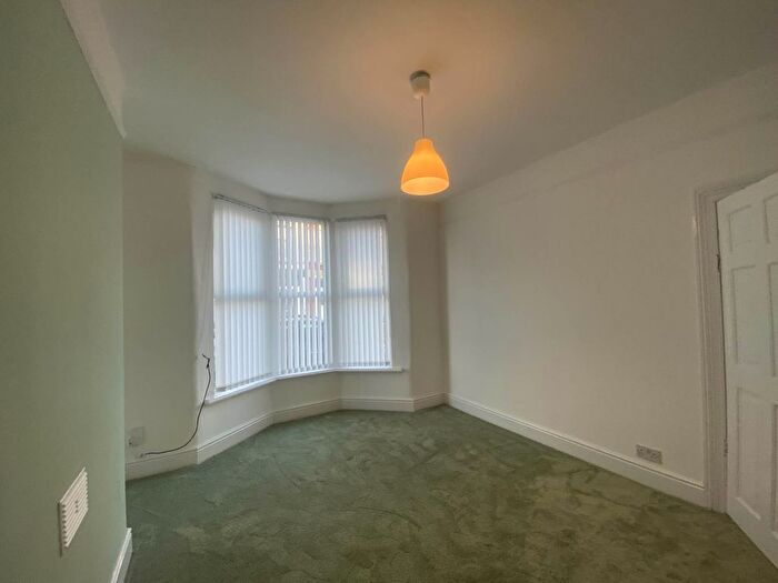 3 Bedroom Terraced House To Rent In Edenfield Road, Liverpool, L15