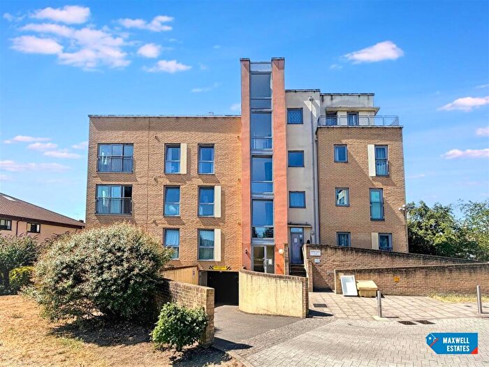 2 Bedroom Apartment To Rent In Fortune Avenue, Edgware, HA8