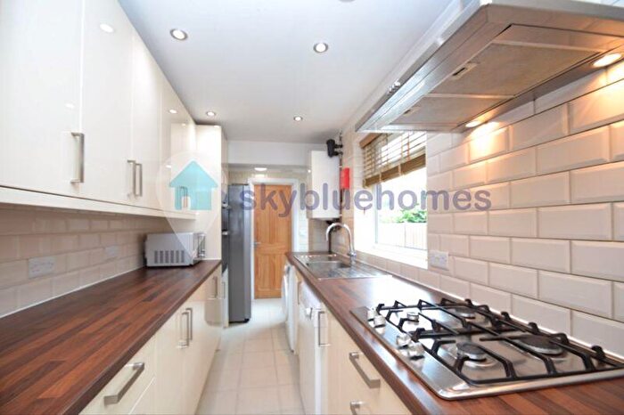 4 Bedroom Terraced House To Rent In Latimer Street, Leicester, LE3