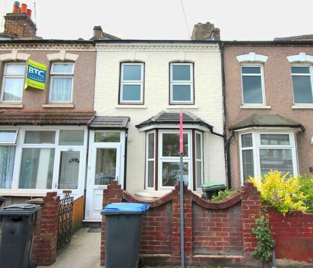 2 Bedroom Terraced House To Rent In Bounces Road, Edmonton, N9