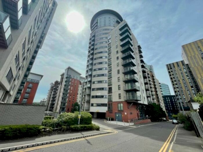 2 Bedroom Flat To Rent In Fernie Street, The Green Quarter, M4