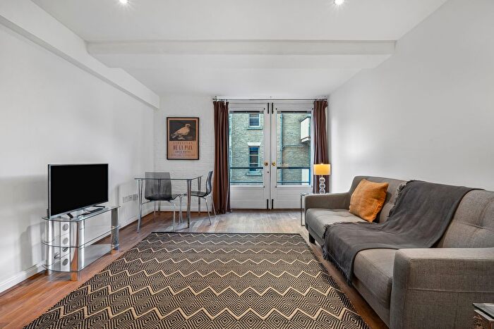 1 Bedroom Flat To Rent In St Saviours Wharf, Shad Thames, SE1