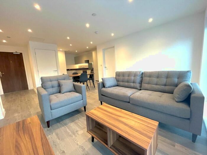 2 Bedroom Flat To Rent In Willow Road, Leeds, LS4